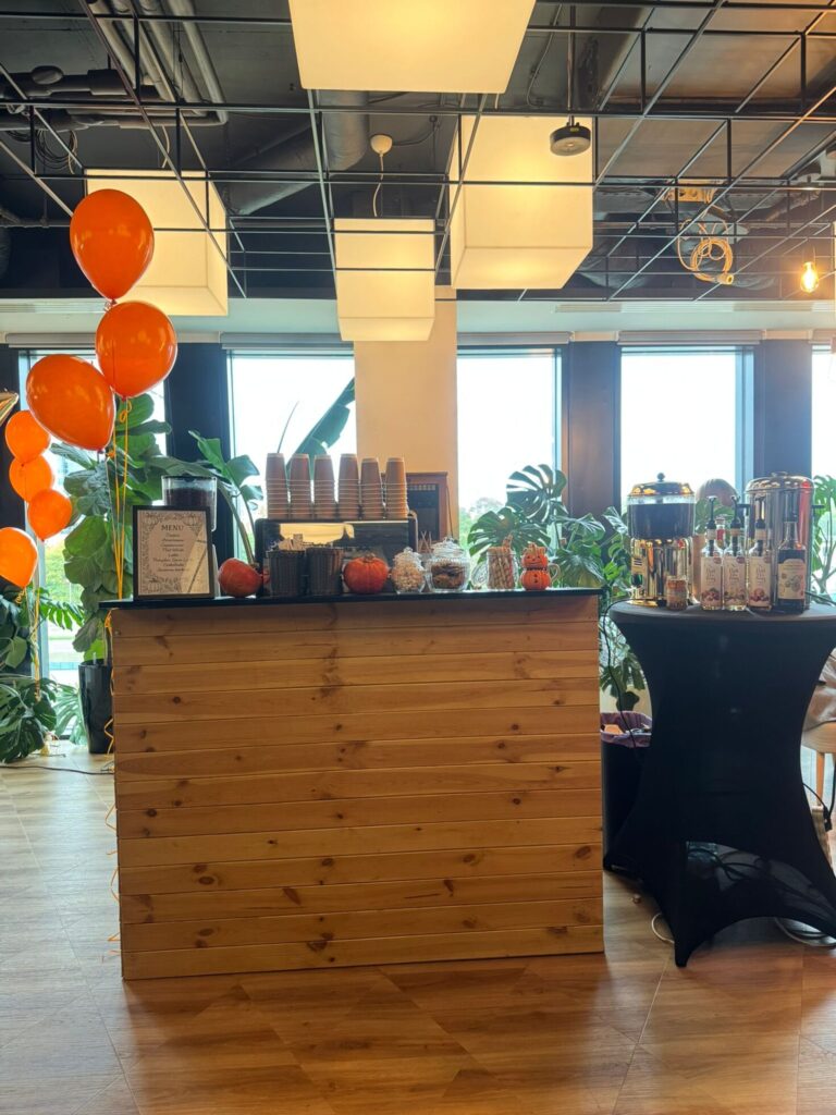 stoisko z kawą dla Orange