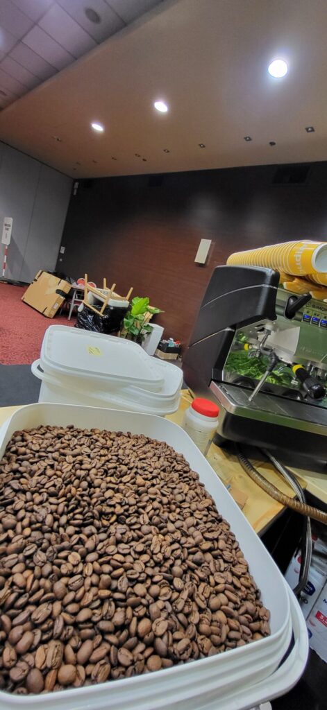 wypalanie kawy ziarnistej