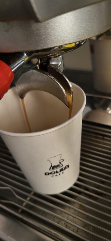 dolka cafe gramy dla mikołaja kawa na evencie charytatywnym